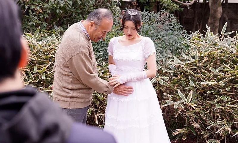 ông xã quá yếu, vợ yêu dù yêu nhưng vẫn thường địt với bố chồng đến có thai