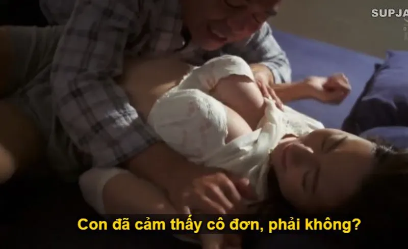 Nhìn con trai mải mê công việc khiến vợ sắp cưới cô đơn lẻ bóng, ông bố chồng liều lĩnh đè ra làm tình với con dâu.